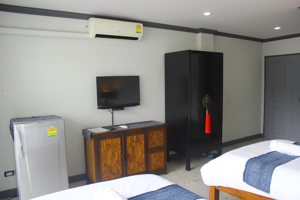 Baanlansa Bed&Bar Hotel Chiang Mai Buitenkant foto